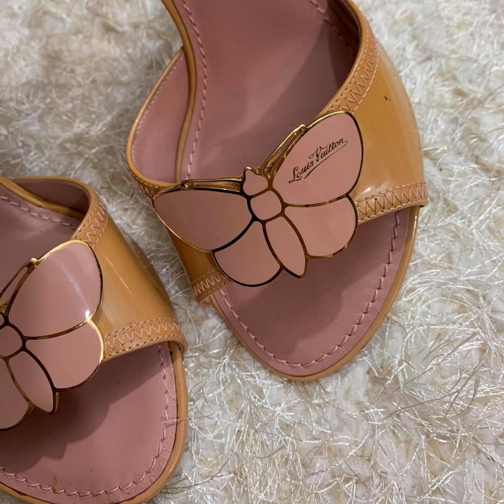 Louis Vuitton Sandal - Picture 3 of 13